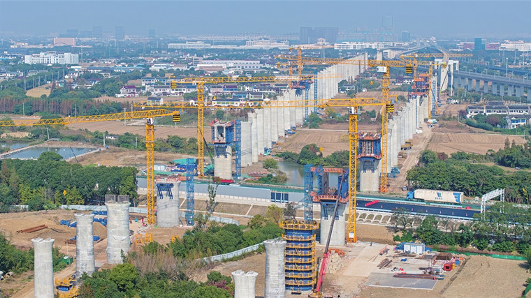通苏嘉甬高铁张家港段建设热火朝天 未来15分钟直达苏州北站